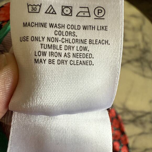 Anthropologie ETT TWA VirginieRed Floral Ruffle Flared Poppy Print Pants Size 2 - Picture 14 of 16